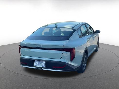 Used 2025 Kia K4 FWD image 14