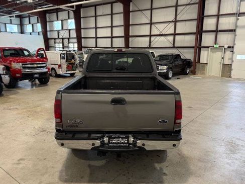 Used 2002 Ford F250 XLT AWD/4WD image 10