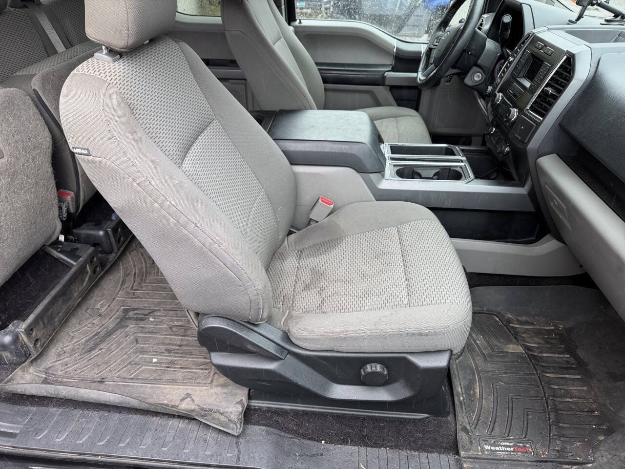 Used 2015 Ford F150 XLT w/ Equipment Group 301A Mid AWD/4WD image 28