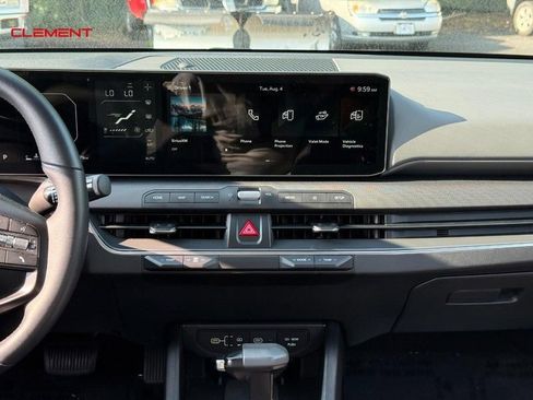 Used 2025 Kia K4 EX FWD image 16