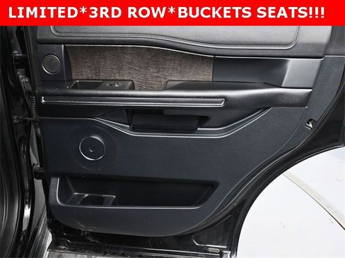 Used 2020 Ford Expedition Limited image 21