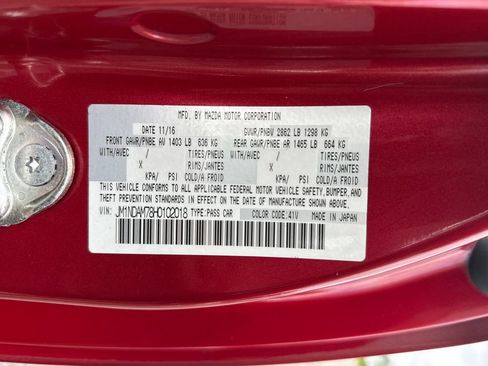 Used 2017 MAZDA MX-5 Miata RF Grand Touring RWD image 28