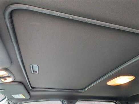 Used 2012 Ford Escape Limited FWD image 9