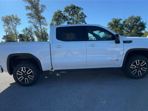 New 2026 GMC Sierra 1500 AT4 w/ AT4 Premium Package image 9