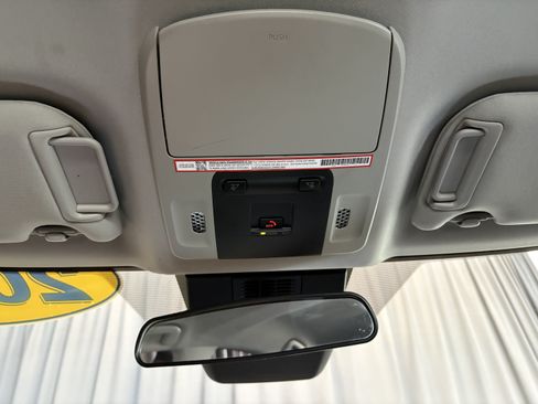 Used 2025 Toyota Camry LE FWD image 22