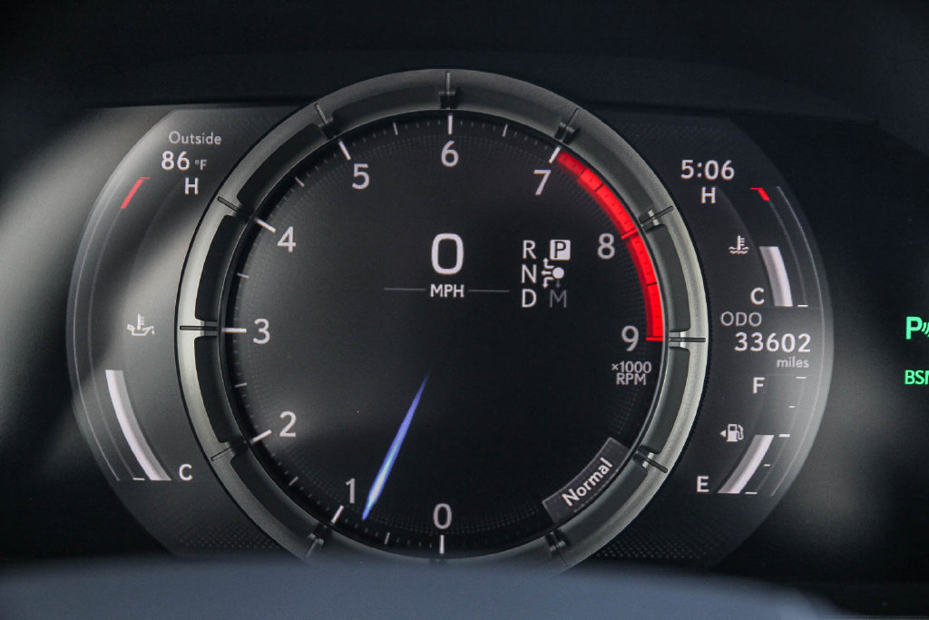 Used 2018 Lexus LC 500 Coupe RWD image 21