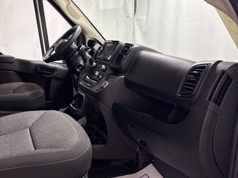 Used 2025 RAM ProMaster 2500 w/ Safety Group FWD image 25