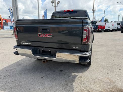 Used 2017 GMC Sierra 1500 SLT w/ SLT Premium Package AWD/4WD image 6