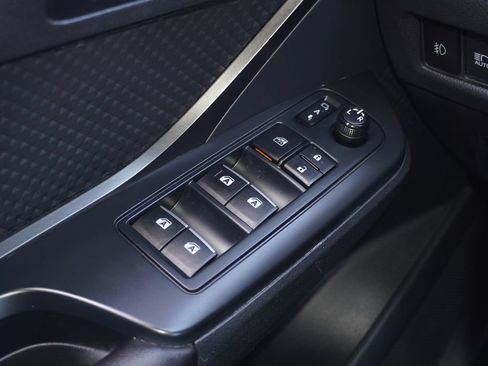 Certified 2018 Toyota C-HR XLE FWD image 12