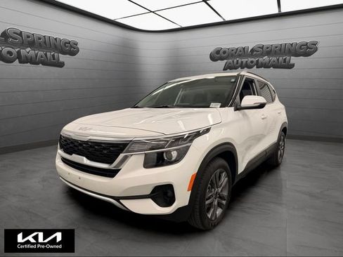 Certified 2023 Kia Seltos S w/ Navigation Package FWD image 1