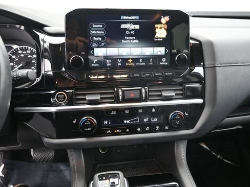 Certified 2024 Nissan Pathfinder SL w/ SL Premium Package image 13