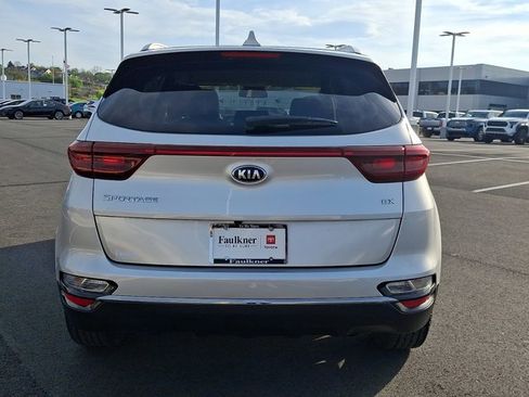 Used 2020 Kia Sportage EX AWD/4WD image 5