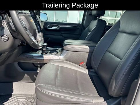 Used 2024 Chevrolet Silverado 1500 LTZ AWD/4WD image 12