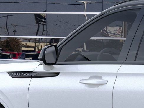 New 2025 Lincoln Aviator Black Label w/ Black Label Special Edition image 20