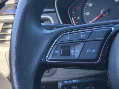 Used 2023 Audi A4 2.0T Premium image 19