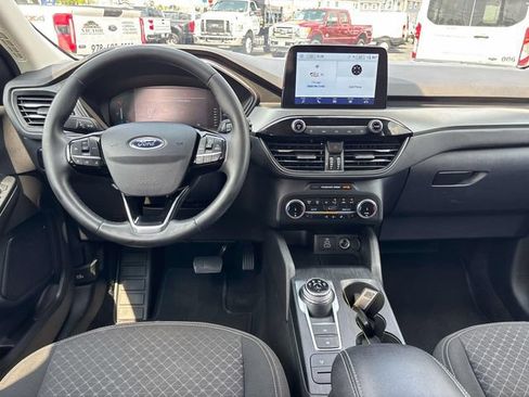 Used 2024 Ford Escape Active AWD/4WD image 16