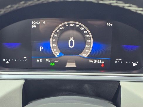 New 2026 Volkswagen Taos SE AWD/4WD image 32