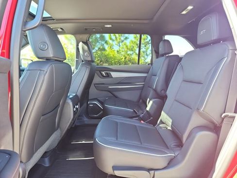 New 2026 Buick Enclave Sport Touring w/ Power Package image 9