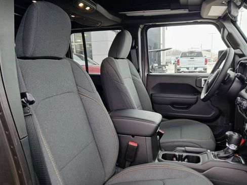 New 2025 Jeep Wrangler Sport S image 24