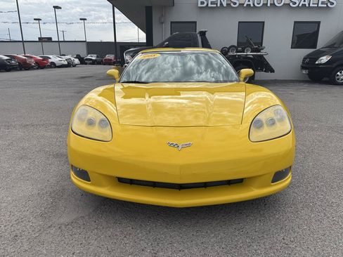 Used 2008 Chevrolet Corvette Coupe RWD image 3