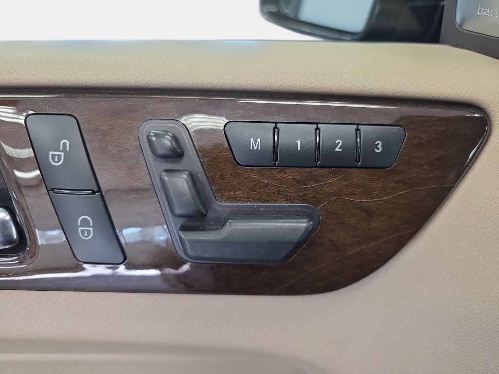 Used 2015 Mercedes-Benz ML 350 4MATIC w/ Premium 1 Package image 30