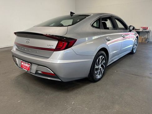 Used 2021 Hyundai Sonata Blue FWD image 3