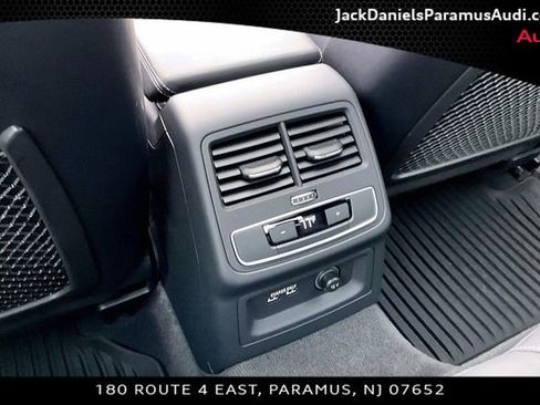 Used 2023 Audi S4 Premium Plus w/ Premium Plus Package image 22