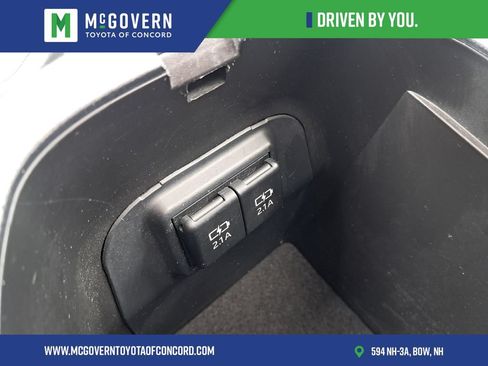 Used 2020 Toyota RAV4 Limited w/ Limited Grade Weather Package AWD/4WD image 22