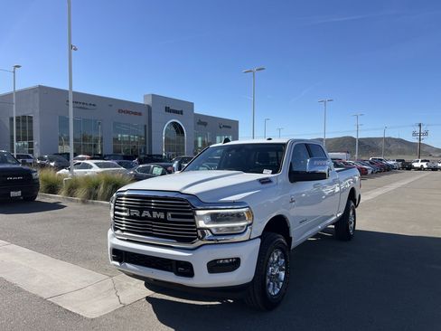 Used 2024 RAM 2500 Laramie w/ Safety Group image 4