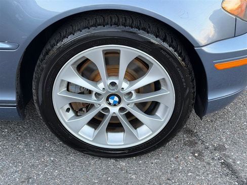 Used 2004 BMW 330Ci Convertible RWD image 13