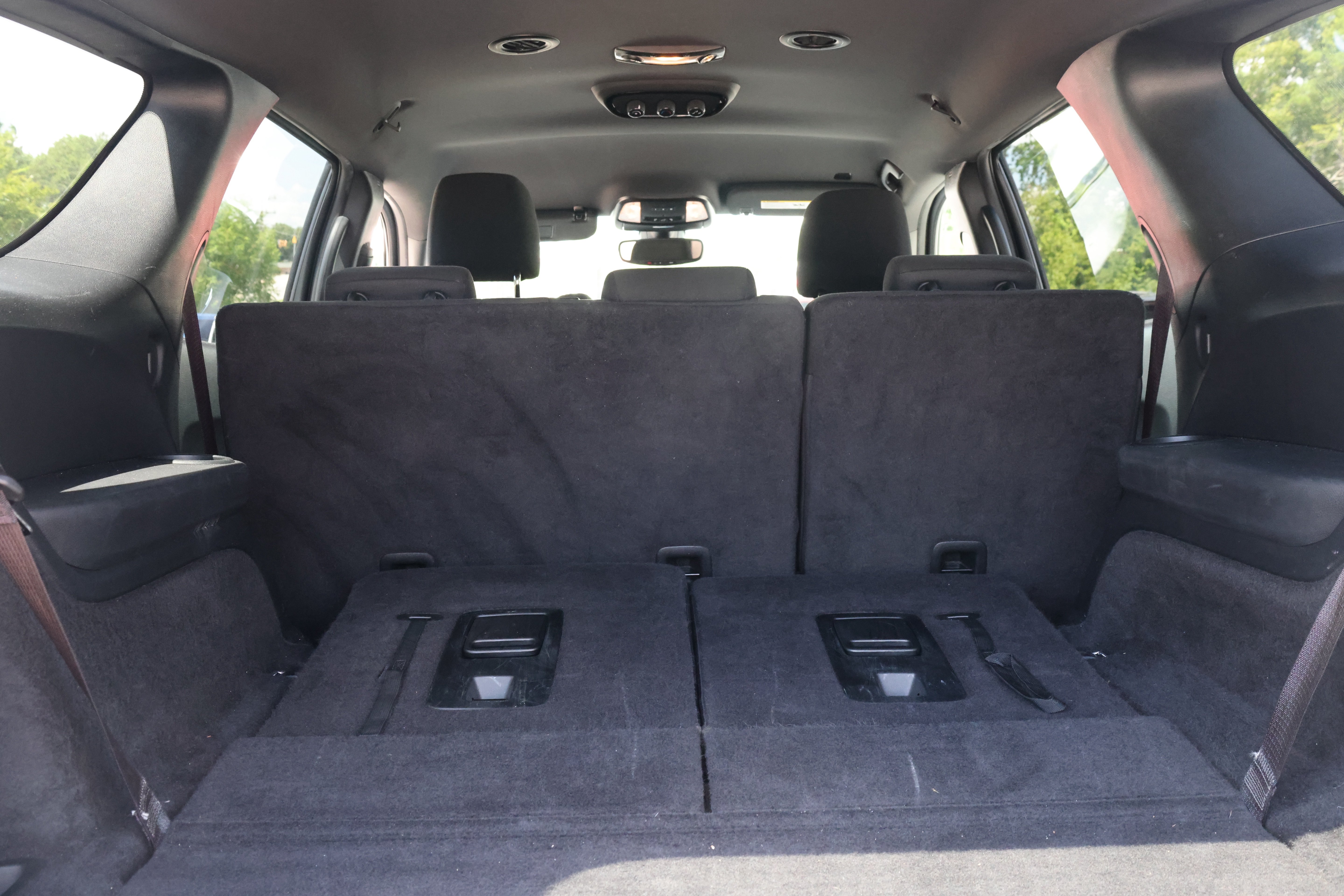 Used 2025 Dodge Durango GT RWD image 14