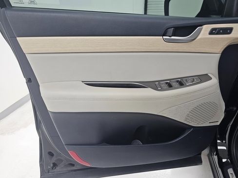 Used 2023 Hyundai Palisade Limited image 25