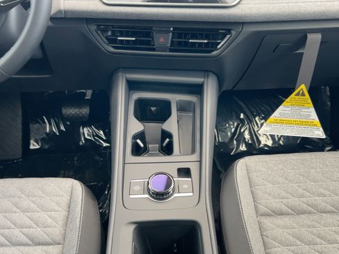 New 2026 Volkswagen Tiguan S image 25