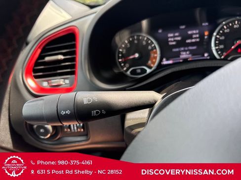 Used 2020 Jeep Renegade Trailhawk image 30