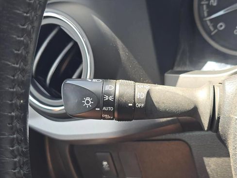 Used 2021 Toyota Tacoma TRD Off-Road AWD/4WD image 23