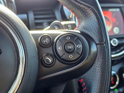 Used 2019 MINI Cooper S w/ Storage Package image 28