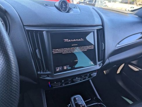 Used 2023 Maserati Levante Modena image 25