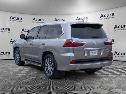 Used 2017 Lexus LX 570 4WD image 7