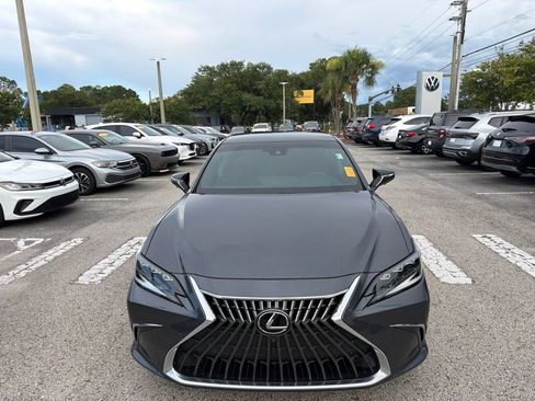 Used 2022 Lexus ES 350 Ultra Luxury w/ Accessory Package 2 FWD image 31