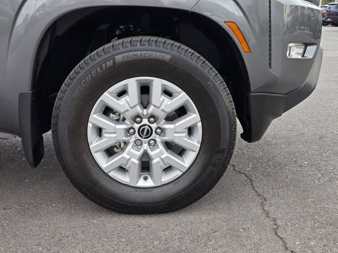 Certified 2023 Nissan Frontier SV w/ SV Convenience Package AWD/4WD image 12