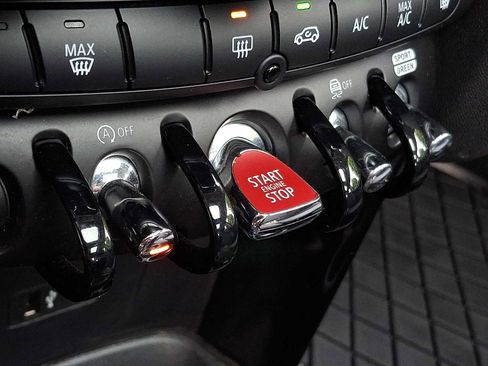 Used 2024 MINI Cooper S FWD image 22