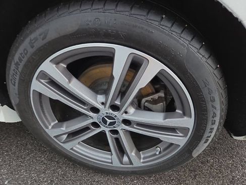 Used 2023 Mercedes-Benz E 350 4MATIC Sedan image 30