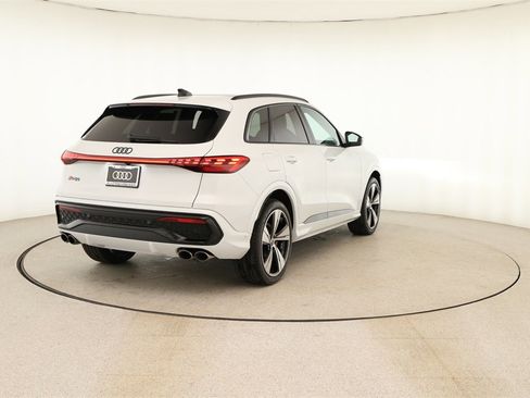 New 2025 Audi SQ5 Premium Plus image 6