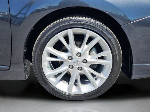 Used 2010 Lexus HS 250h Premium image 30