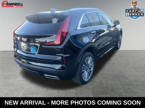 Used 2025 Cadillac XT4 Premium Luxury w/ Cold Weather Package image 5