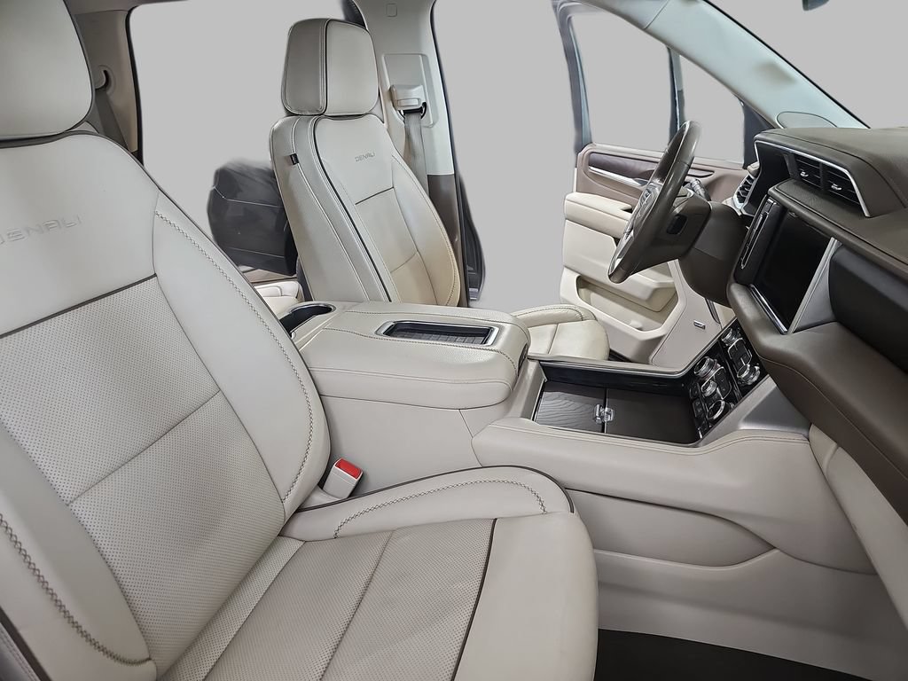 Used 2022 GMC Yukon Denali AWD/4WD image 13