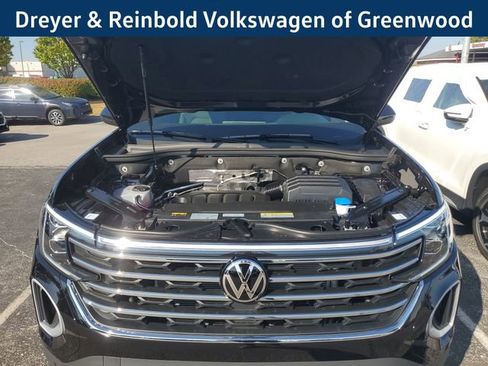 New 2026 Volkswagen Atlas SE image 11