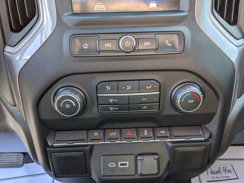 Used 2022 Chevrolet Silverado 1500 Custom w/ Safety Confidence Package image 27