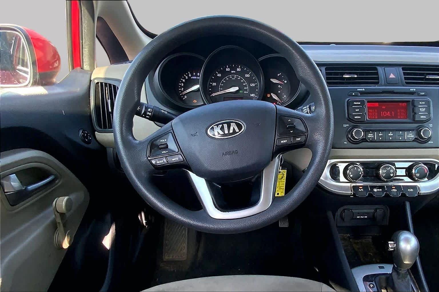 Used 2014 Kia Rio LX FWD image 6