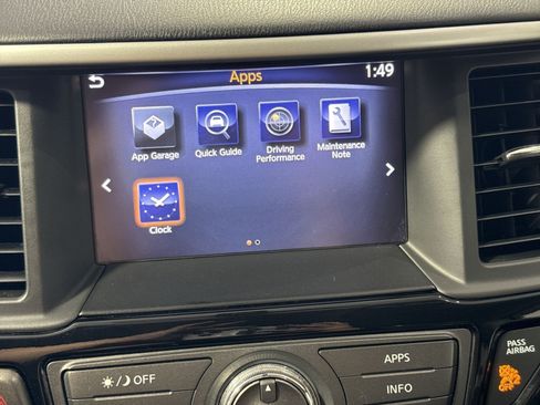 Used 2019 Nissan Pathfinder SV AWD/4WD image 21